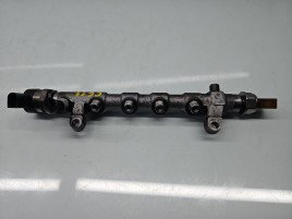 Rampa injectoare Volkswagen Passat B7 (362) [Fabr 2010-2014] 03L125C 2.0 TDI CFFB 103KW / 140CP