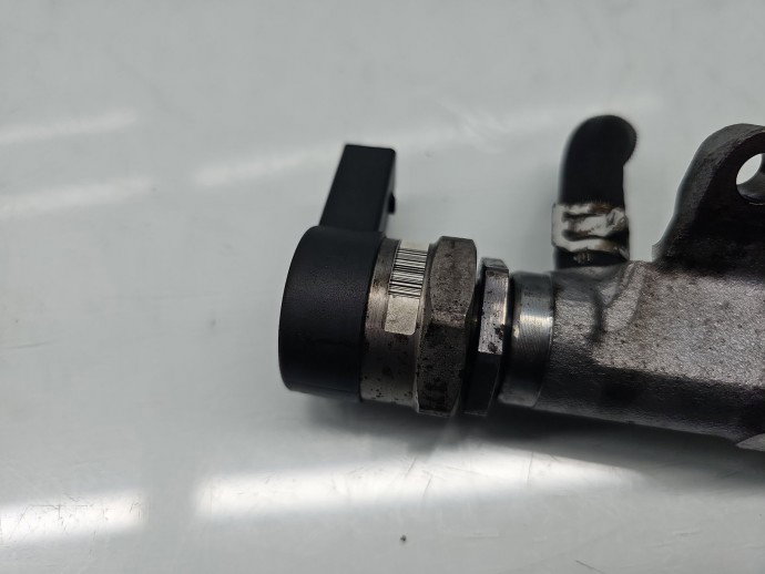 Rampa injectoare Volkswagen Tiguan (5N) [Fabr 2007-2016] 03L125C 2.0 TDI CFFB 103KW / 140CP