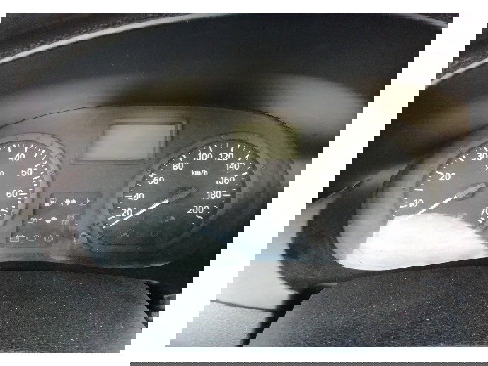 Ceasuri de bord Dacia Logan 1 1.4 benz OEM 2004-2012