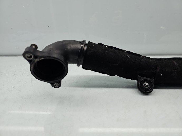 Tub intercooler AUDI A3 (8V1) [Fabr 2012-prezent] 04L145762AD 2.0 TDI CRBC 110KW / 150CP