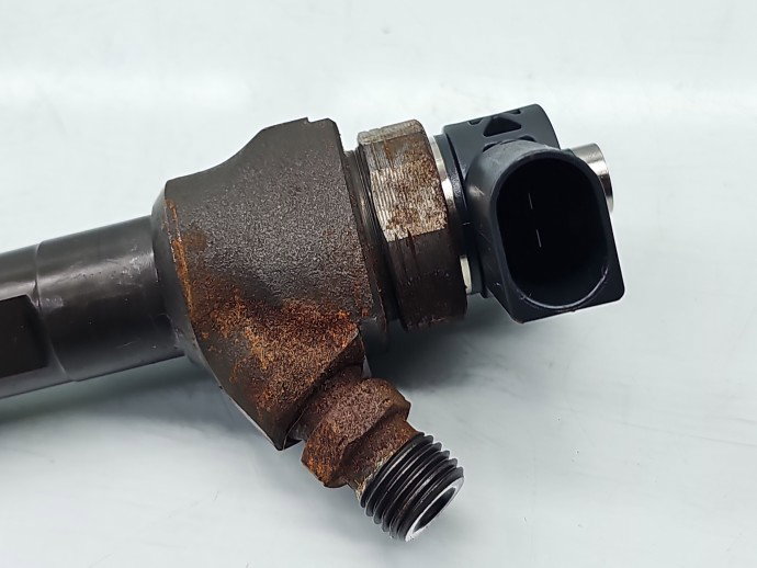 Injector AUDI A3 (8V1) [Fabr 2012-prezent] 04L130277AK 2.0 TDI CRBC 110KW / 150CP