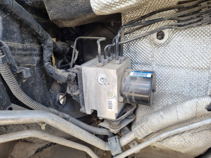 Pompa ABS Volkswagen Passat B6 (3C2) [Fabr 2005-2010] 3C0614109AE 2.0 TDI CBB 125KW / 170CP