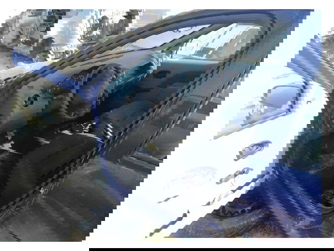 Cheder usa stanga fata Dacia Logan 1 1.4 benz OEM 2004-2012