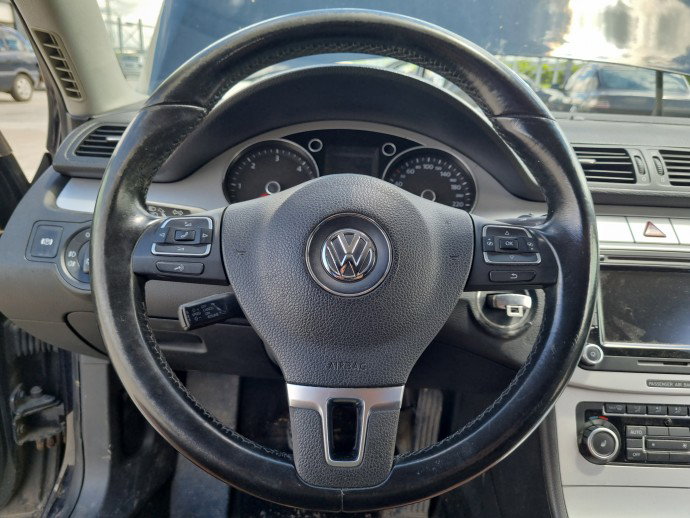 Volan Volkswagen Passat B6 (3C2) [Fabr 2005-2010] OEM