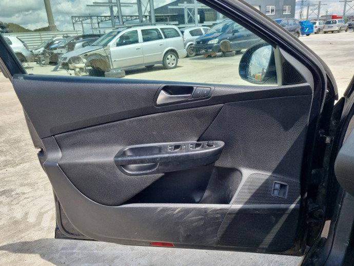 Boxa stanga fata Volkswagen Passat B6 (3C2) [Fabr 2005-2010] OEM