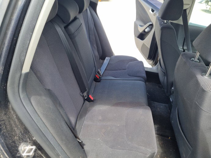 Bancheta spate Volkswagen Passat B6 (3C2) [Fabr 2005-2010] OEM