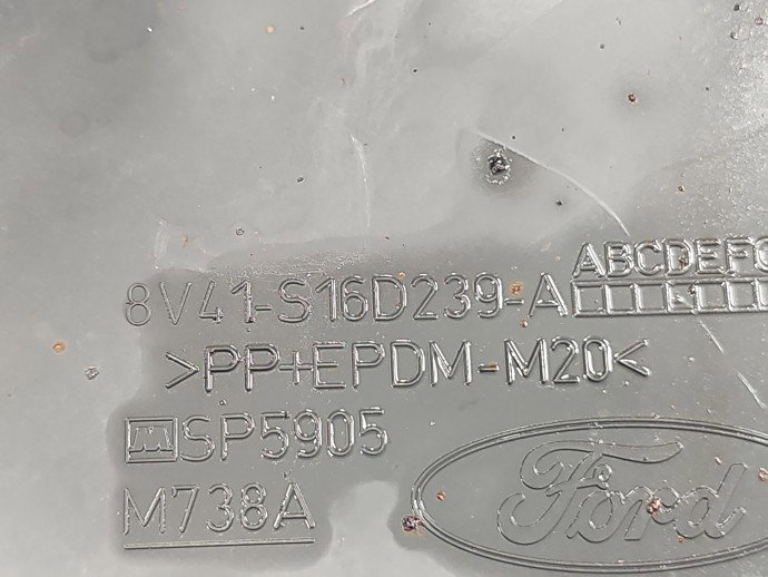 Ornament aripa stanga fata Ford Kuga I [Fabr 2008-2012] SUV 8V41-S16D239-A