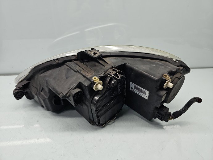 Far dreapta Seat Leon (1P1) [Fabr 2005-2011] Hatchback Facelift 89320129