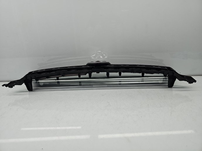 Grila bara fata Volkswagen Touran (1T3) [Fabr 2010-2015] Facelift 1T0853651BQ