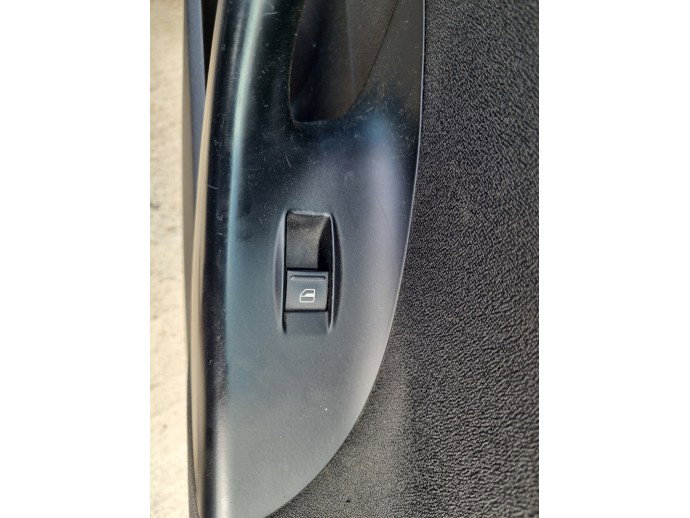 Buton geam dreapta fata Volkswagen Passat B6 (3C2) [Fabr 2005-2010] OEM