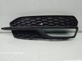 Grila proiector dreapta AUDI A3 (8VS) [Fabr 2013-prezent] Berlina S-line 8V3807682G