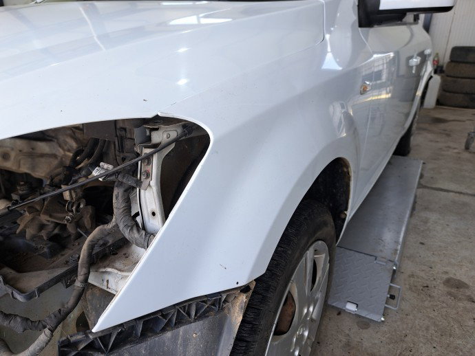 Aripa stanga fata KIA Ceed (SW) [Fabr 2007-2012] ALB