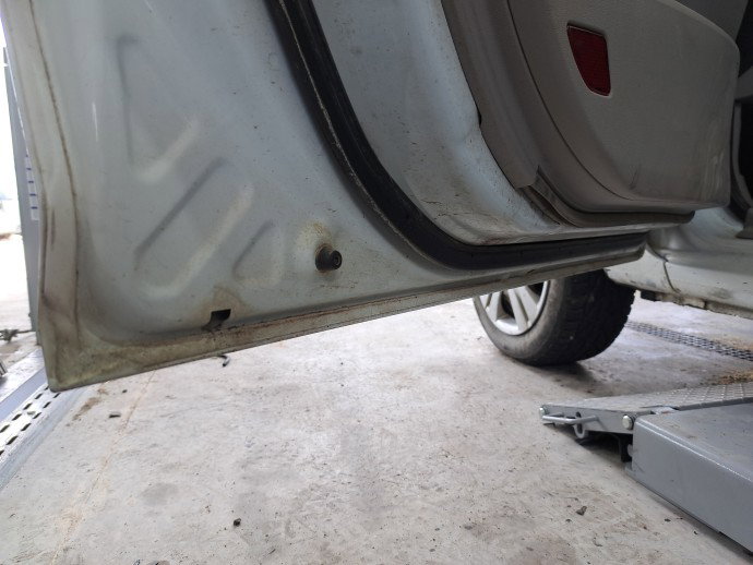 Usa stanga fata KIA Ceed (SW) [Fabr 2007-2012] ALB