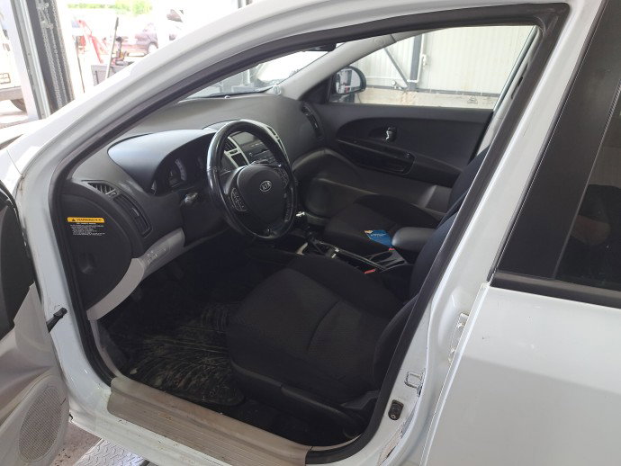 Cheder usa stanga fata KIA Ceed (SW) [Fabr 2007-2012] OEM