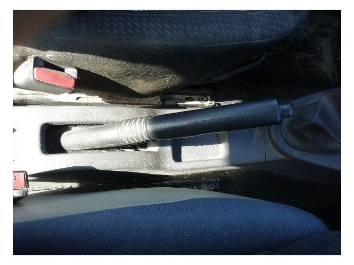 Frana de mana Dacia Logan 1 1.4 benz OEM 2004-2012
