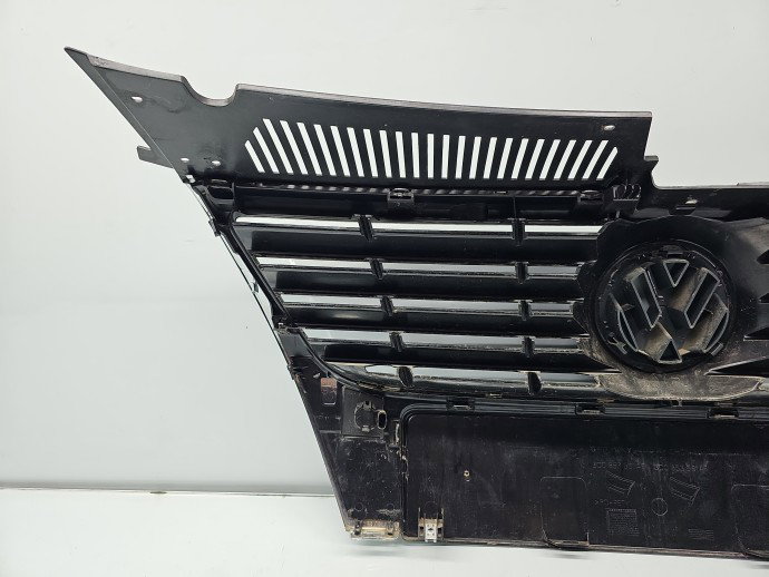 Grila bara fata Volkswagen Passat B6 (3C2) [Fabr 2005-2010] Break 3C0853651AF