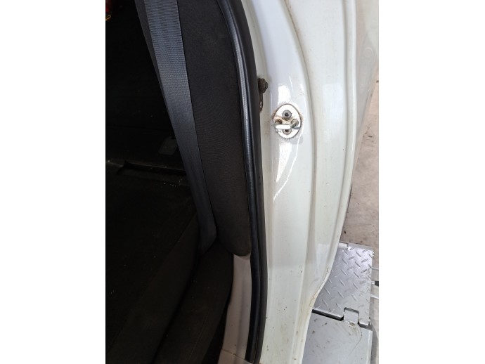 Cheder usa stanga spate KIA Ceed (SW) [Fabr 2007-2012] OEM