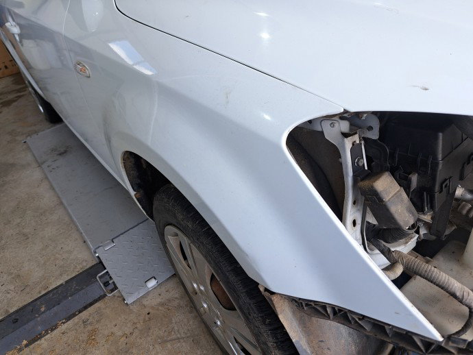 Aripa dreapta fata KIA Ceed (SW) [Fabr 2007-2012] ALB
