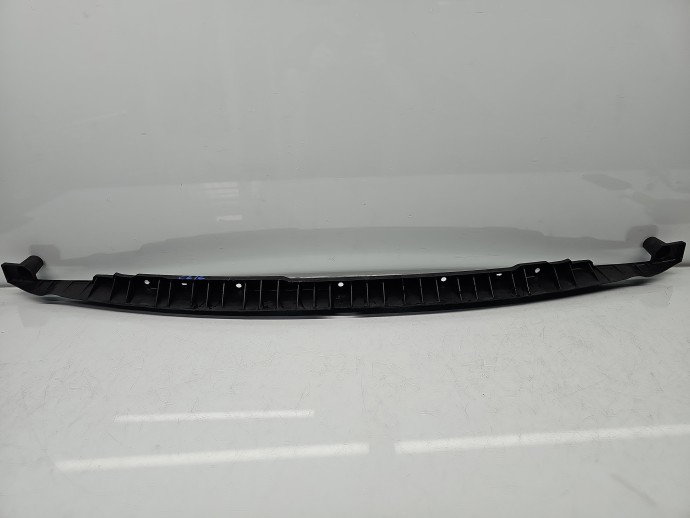 Suport central bara spate Volkswagen Touareg (7LA, 7L6) [Fabr 2003-2010] R-line 7L6807863C
