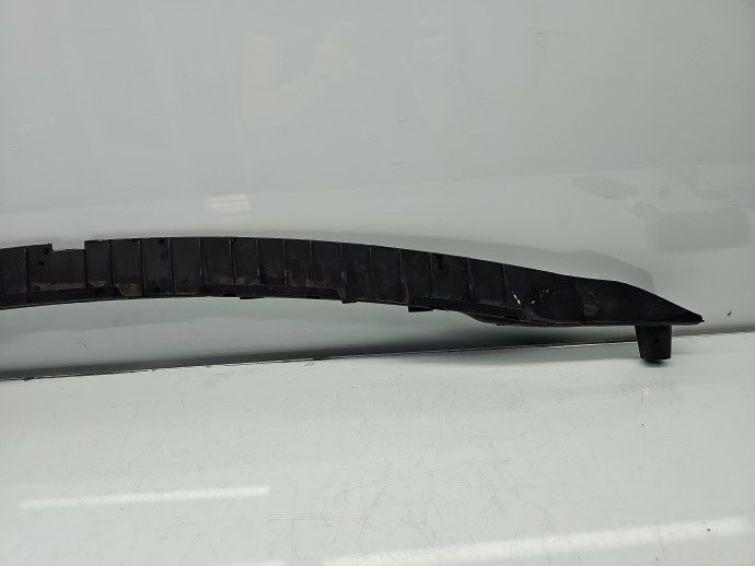 Suport central bara spate Volkswagen Touareg (7LA, 7L6) [Fabr 2003-2010] R-line 7L6807863C