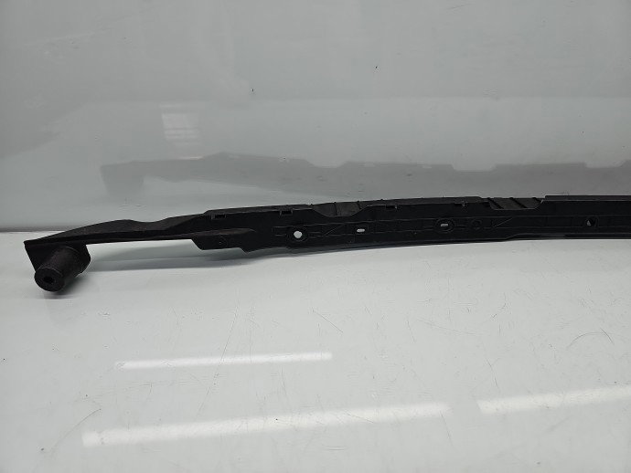 Suport central bara spate Volkswagen Touareg (7LA, 7L6) [Fabr 2003-2010] R-line 7L6807863C