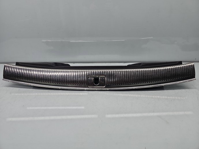 Ornament portbagaj AUDI Q5 (8RB) [Fabr 2008-2016] SUV S-line, Quattro 8R0864513C