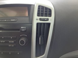 Grila aerisire centrala dreapta KIA Ceed (SW) [Fabr 2007-2012] OEM