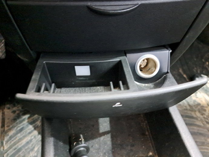 Scrumiera KIA Ceed (SW) [Fabr 2007-2012] OEM