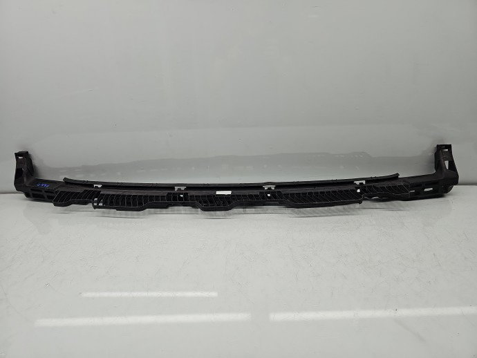 Suport central bara spate Volkswagen Golf 7 (5G) [Fabr 2014-prezent] Hatchback 5Q6807863A