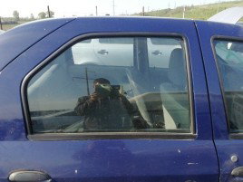 Geam dreapta spate Dacia Logan 1 1.4 benz OEM 2004-2012