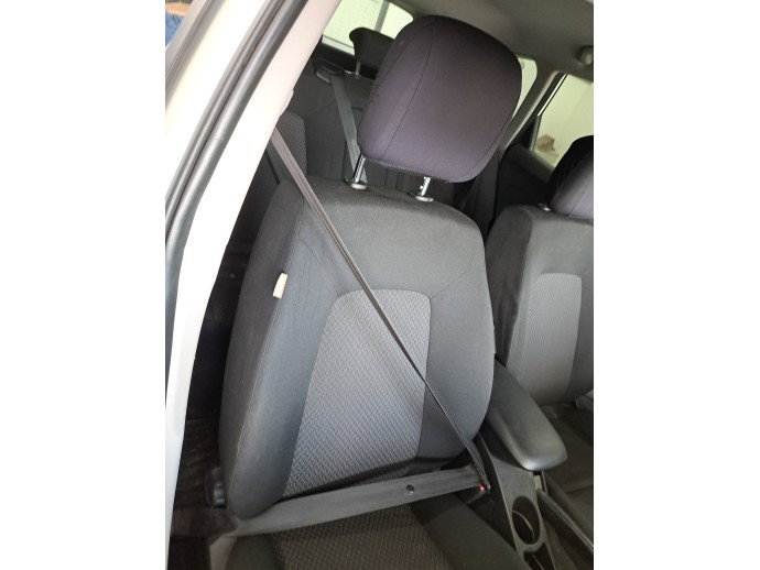 Scaun dreapta fata KIA Ceed (SW) [Fabr 2007-2012] OEM