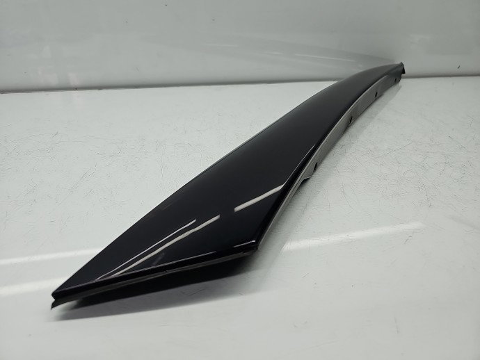 Ornament parbriz stanga Skoda Fabia 2 (5J, 542) [Fabr 2007-2014] Hatchback 5J6853263A