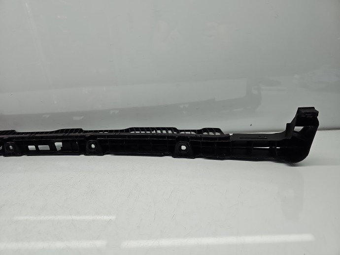 Suport central bara spate Volkswagen Golf 7 (5G) [Fabr 2014-prezent] 5G6807863