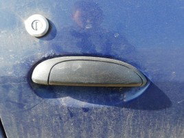 Maner exterior usa dreapta fata Dacia Logan 1 1.4 benz OEM 2004-2012