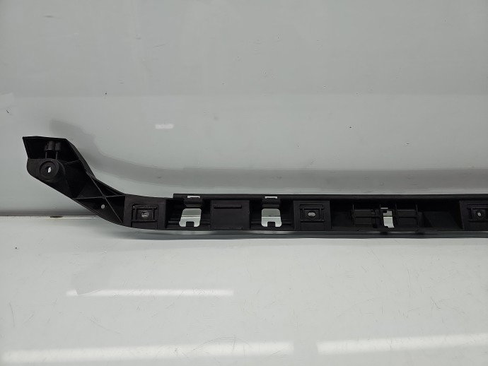 Suport central bara spate Volkswagen Passat CC (357) [Fabr 2008-2012] 3C8807863B