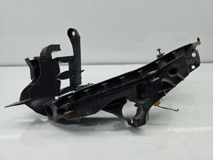 Suport far stanga AUDI A4 (8K5, B8) Avant [Fabr 2008-2015] 8K0805607A