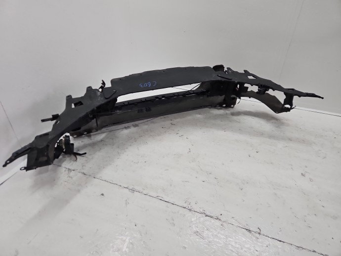 Trager Volvo S60 II [Fabr 2010-2018] Sedan Facelift, R-Design OEM