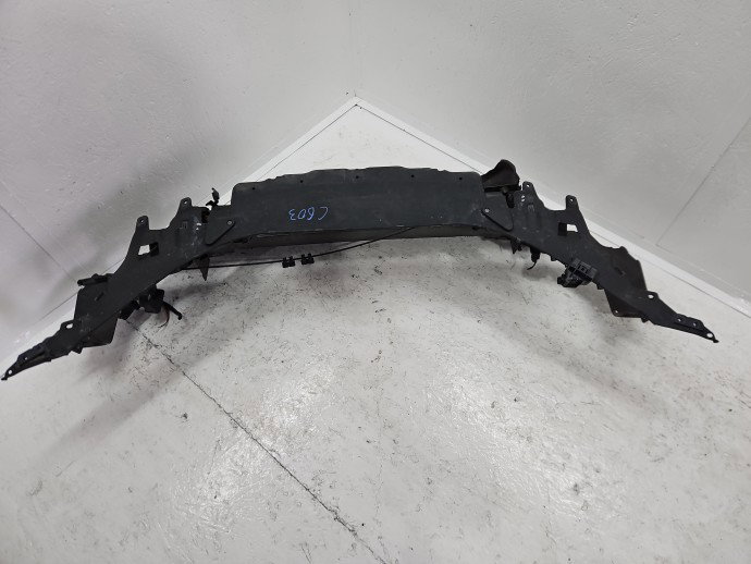 Trager Volvo S60 II [Fabr 2010-2018] Sedan Facelift, R-Design OEM