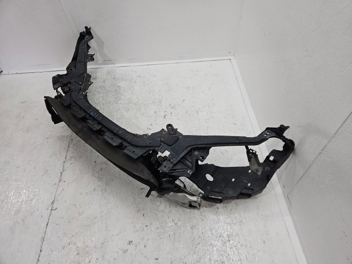 Trager Volvo V40 II [Fabr 2013-2019] Hatchback 31378700