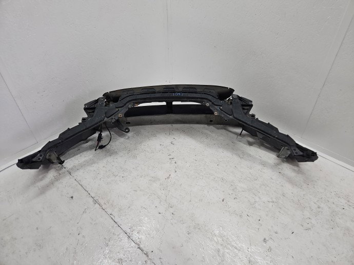 Trager Volvo V40 II [Fabr 2013-2019] Hatchback 31378700