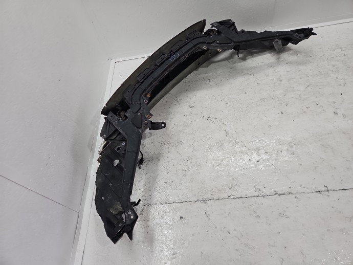 Trager Volvo V40 II [Fabr 2013-2019] Hatchback 31378700