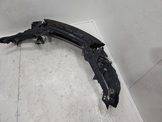 Trager Volvo V40 II [Fabr 2013-2019] Hatchback 31378700