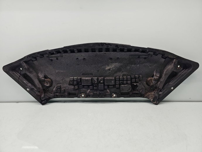 Scut sub bara Mercedes Clasa C (W204) [Fabr 2007-2014] A2045200723