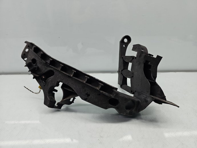 Suport far dreapta AUDI A4 (8K5, B8) Avant [Fabr 2008-2015] 8K0805608A