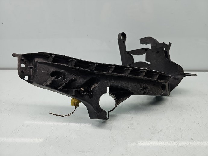 Suport far dreapta AUDI A4 (8K5, B8) Avant [Fabr 2008-2015] 8K0805608A