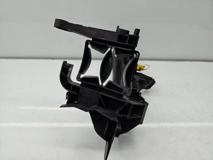 Suport far dreapta AUDI A4 (8K5, B8) Avant [Fabr 2008-2015] 8K0805608A