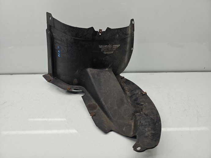 Carenaj roata dreapta fata Volkswagen Passat CC (357) [Fabr 2008-2012] 3C8805911B