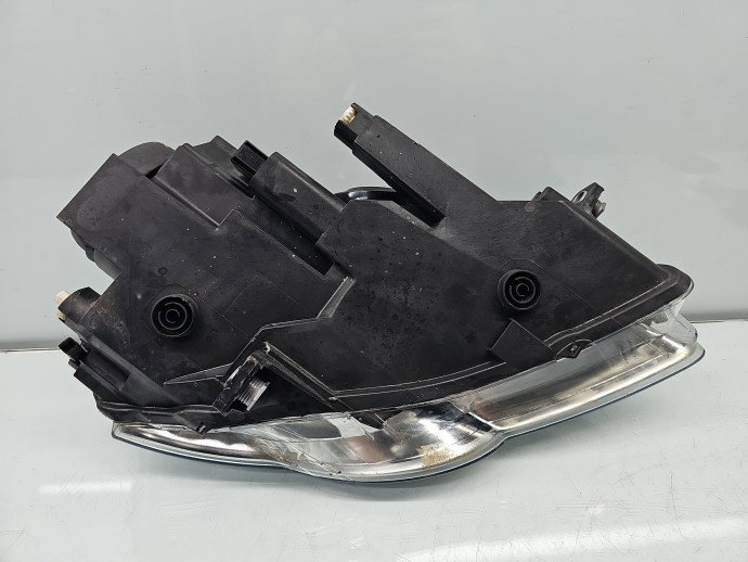 Far stanga Volkswagen Passat B6 (3C2) [Fabr 2005-2010] Break 3C0941005AA