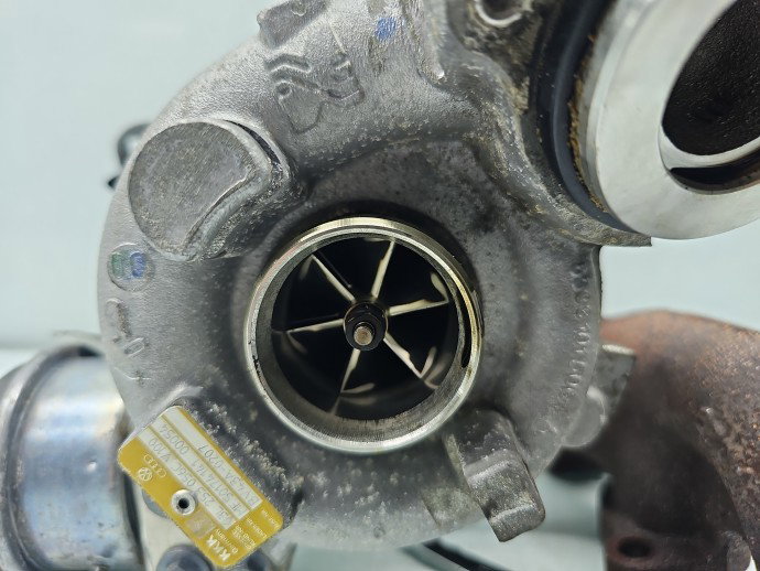Turbina Volkswagen Passat B6 (3C2) [Fabr 2005-2010] 03L253056C 2.0 TDI CBB 125KW / 170CP