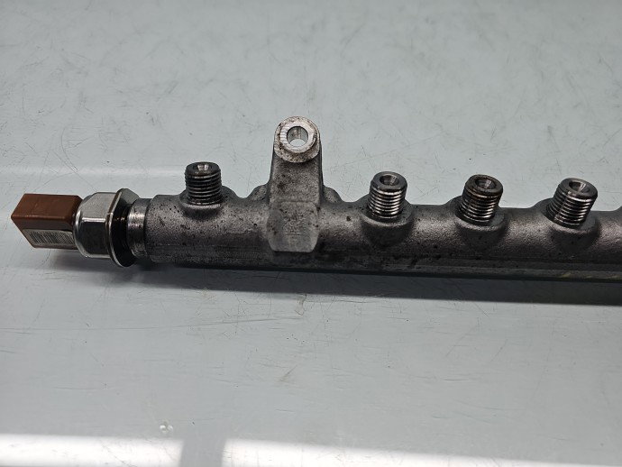 Rampa injectoare Volkswagen Passat B6 (3C2) [Fabr 2005-2010] 03L089C 2.0 TDI CBB 125KW / 170CP